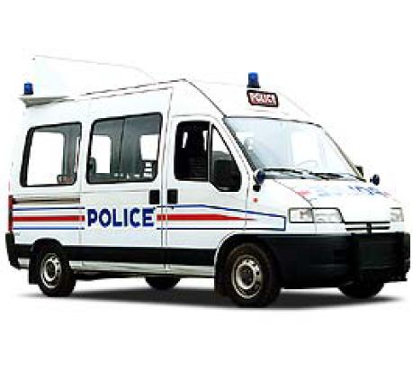 Thanks to its know-how in thermoforming, Plastrance has become the equipment supplier for law enforcement vehicles (police and gendarmerie).
